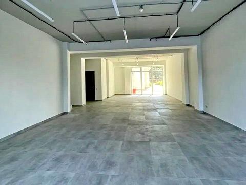 комерційна за адресою Львівська вул., 15б
