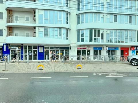 комерційна за адресою Львівська вул., 15б