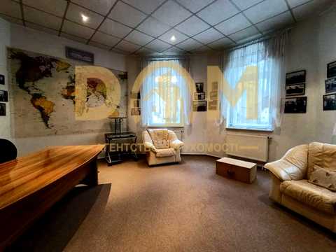 будинок за адресою Отамана Орлика вул. (Ватутіна), 14-Б