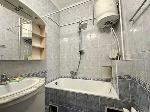 квартира по адресу Кловский спуск, 17