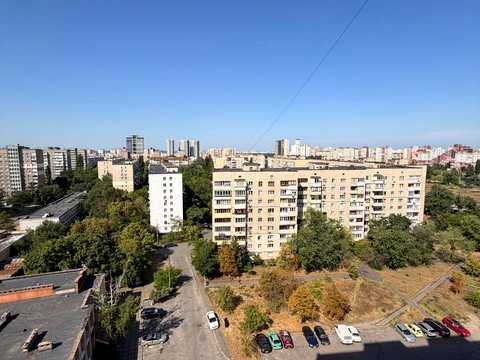 квартира по адресу Романа Шухевича просп. (Генерала Ватутіна), 28-А