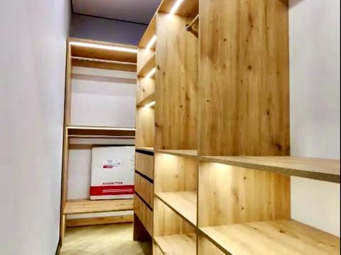 квартира по адресу Співдружності ул., 5