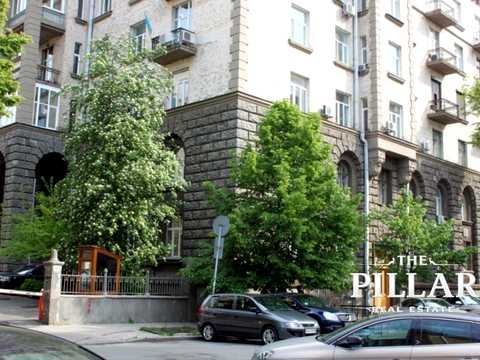 коммерческая по адресу Банковая ул., 3