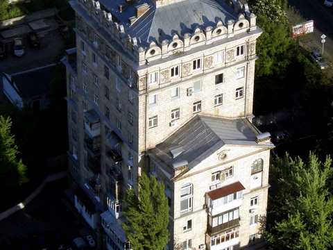 квартира по адресу Кловский спуск, 17