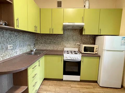 квартира за адресою Боголюбова вул., 33