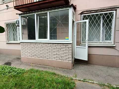 комерційна за адресою Алана Шепарда вул. (Суворова), 10