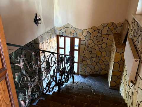 комерційна за адресою Степана Бандери вул., 67