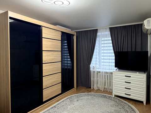 квартира по адресу Павла Корнелюка проезд (Станіславського), 2
