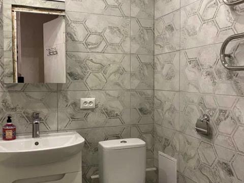 квартира за адресою Космодромна вул., 2