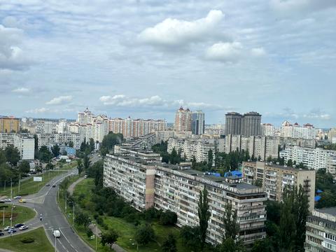 квартира за адресою Героїв полку "Азов" вул. (Маршала Малиновського), 4-В