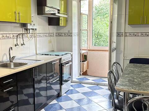квартира за адресою Степана Бандери вул., 40