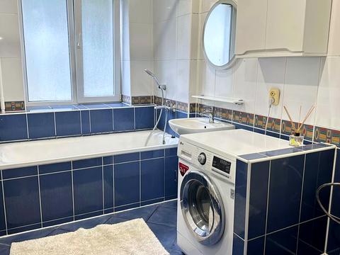 квартира за адресою Степана Бандери вул., 40