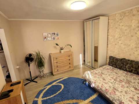 квартира за адресою Традиційна вул., 22/1