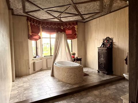 будинок за адресою с. Зазим'я, Київська вул.