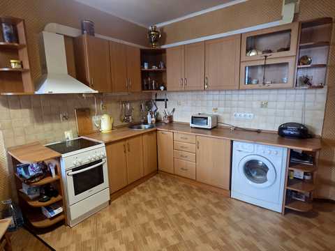 квартира за адресою Миколи Бажана просп., 1-М