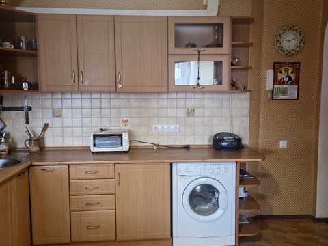 квартира за адресою Миколи Бажана просп., 1-М