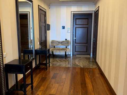 квартира по адресу Кловский спуск, 7
