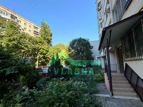 квартира за адресою Академіка Корольова вул., 24