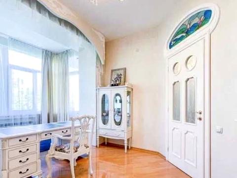 квартира по адресу Ивана Мазепы ул. (Січневого Повстання), 3