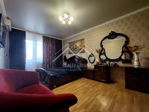 квартира за адресою Івана Авраменка вул. (Корнійчука), 15