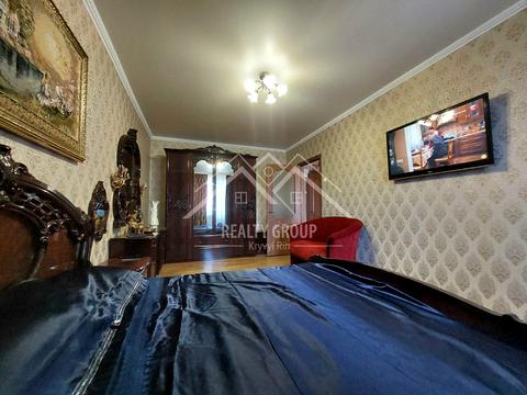 квартира за адресою Івана Авраменка вул. (Корнійчука), 15