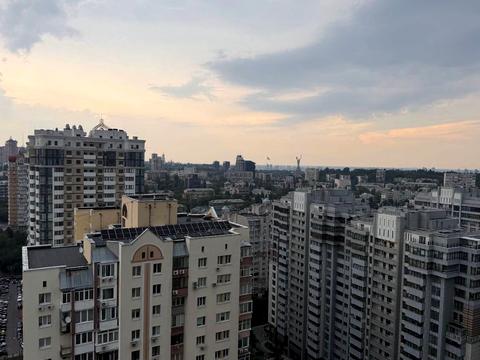 квартира за адресою Андрія Верхогляда вул. (Михайла Драгомирова), 14-А