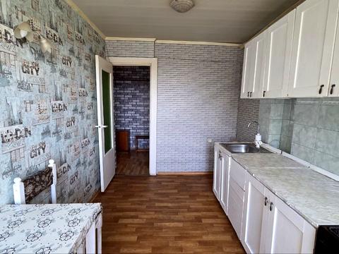 квартира за адресою Космодромна вул., 8