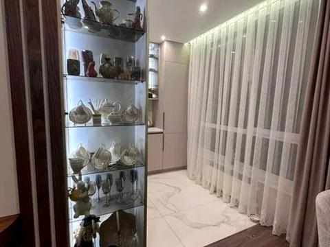 квартира по адресу Салютная ул., 2к17