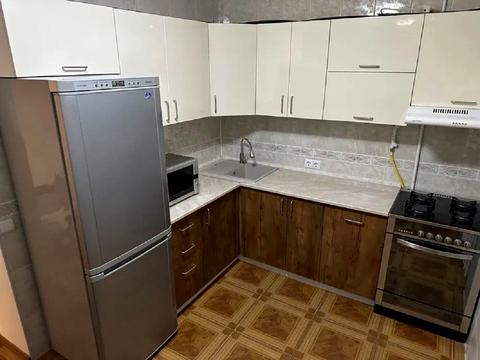 квартира по адресу Суботовская ул., 8