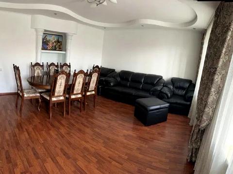 квартира по адресу Суботовская ул., 8