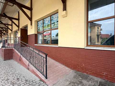 комерційна за адресою Івано-Франківськ, Залізнична вул., 30