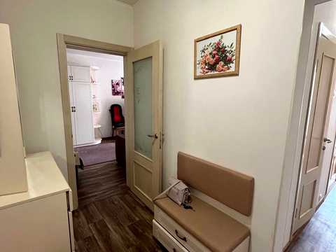 квартира за адресою Ревуцького вул., 7-А
