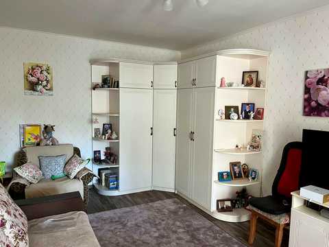 квартира за адресою Ревуцького вул., 7-А