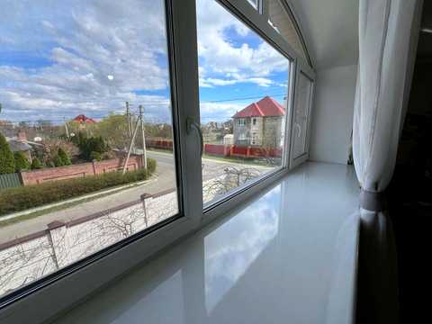 будинок за адресою Яблунева вул., 28