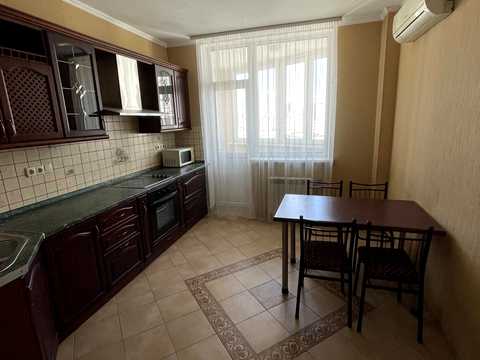 квартира за адресою Бориса Гмирі вул., 2