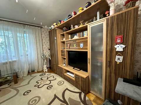 квартира за адресою Лісового, 44