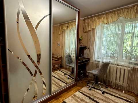 квартира за адресою Лісового, 44