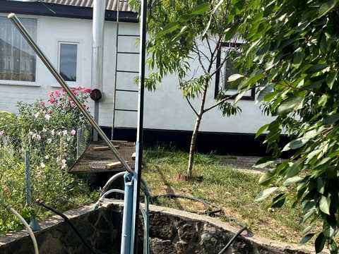 будинок за адресою с. Білозір'я, Незалежності
