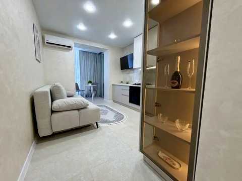 квартира за адресою Сімейна вул., 4