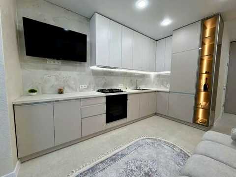 квартира за адресою Сімейна вул., 4