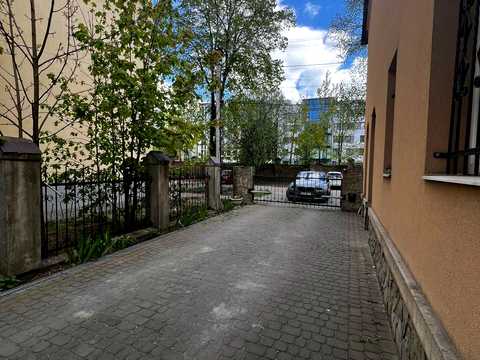 будинок за адресою Кам'янецька вул., 26