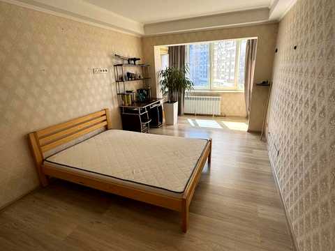 квартира за адресою Євгена Коновальця вул. (Щорса), 35