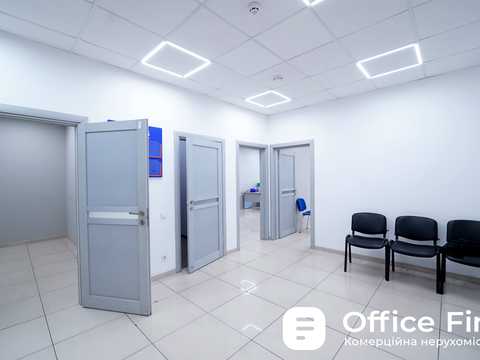 коммерческая по адресу Большая Васильковская ул. (Красноармейская), 72