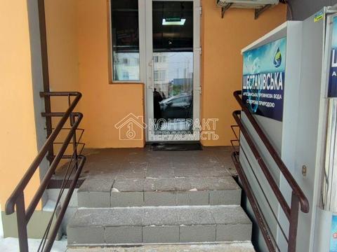 комерційна за адресою Миру вул., 59