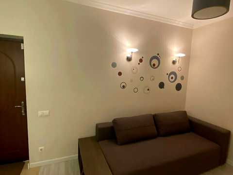 квартира за адресою Сім'ї Кульженків вул. (Петра Дегтяренка), 33