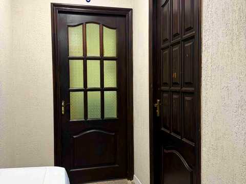 квартира за адресою Дніпровська набережна вул., 7-А