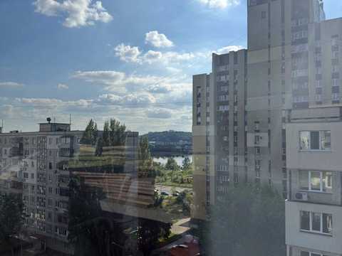 квартира за адресою Дніпровська набережна вул., 7-А