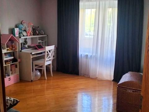 квартира за адресою Івана Величковського вул., 58а