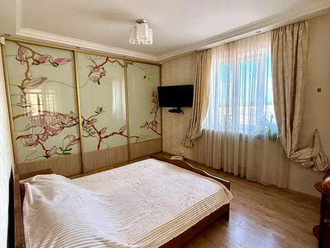 квартира за адресою Алли Горської вул. (Наримська), 106