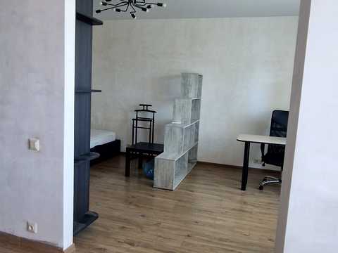 квартира за адресою Владислава Бувалкіна вул., 56